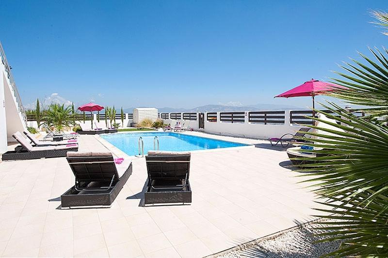 Villa Arcadia, Kallepia Paphos Exterior photo